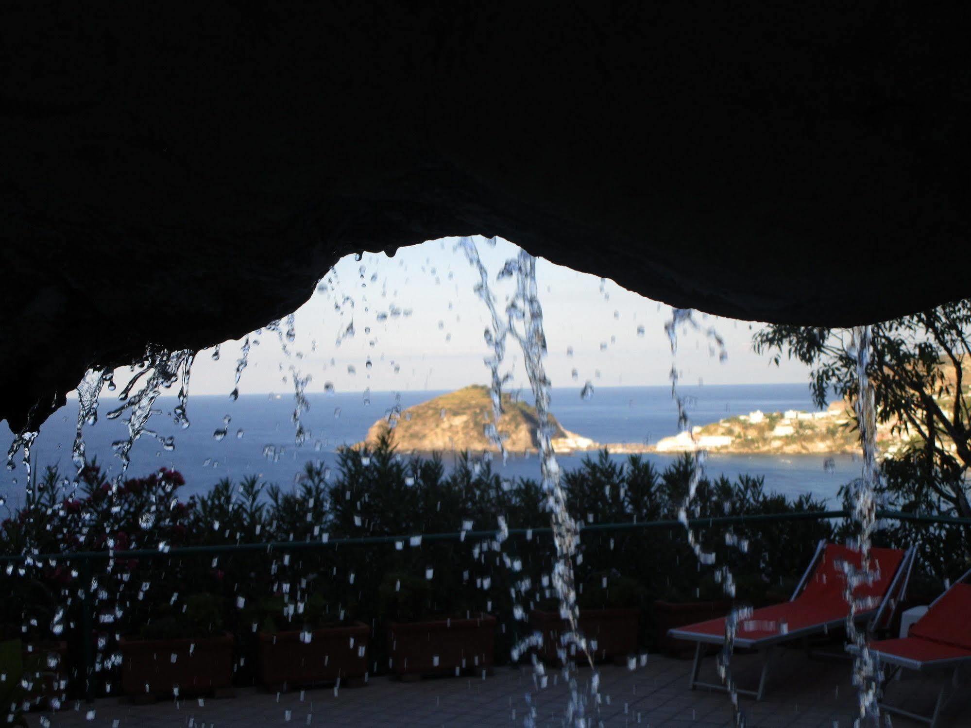 Hotel Villa Al Mare Barano d'Ischia Bagian luar foto