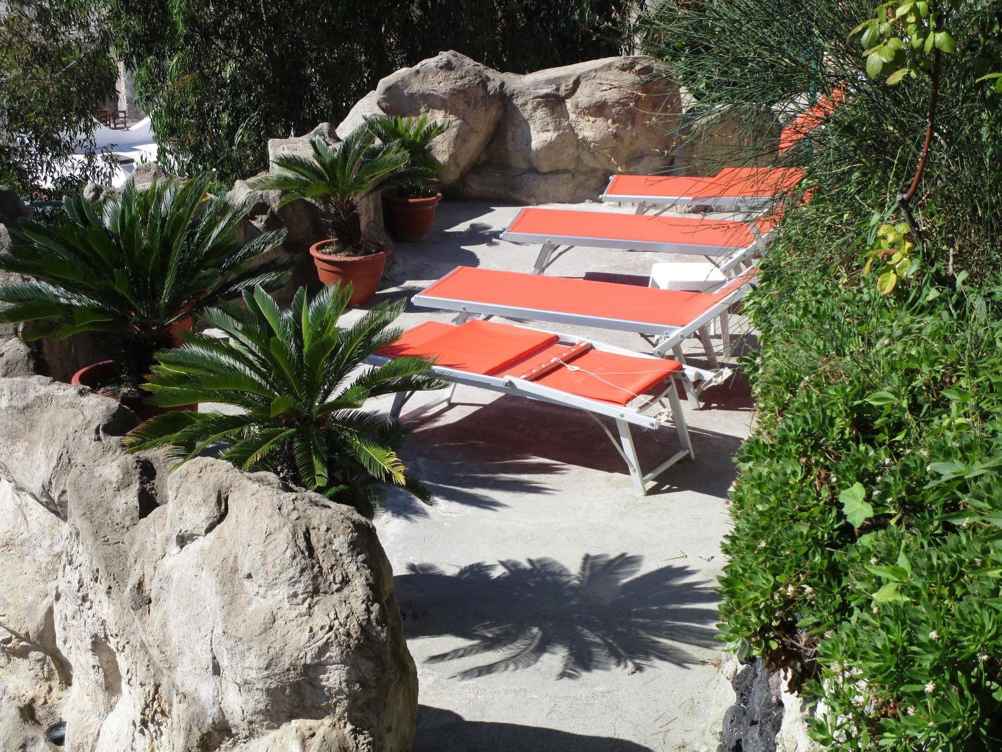 Hotel Villa Al Mare Barano d'Ischia Bagian luar foto