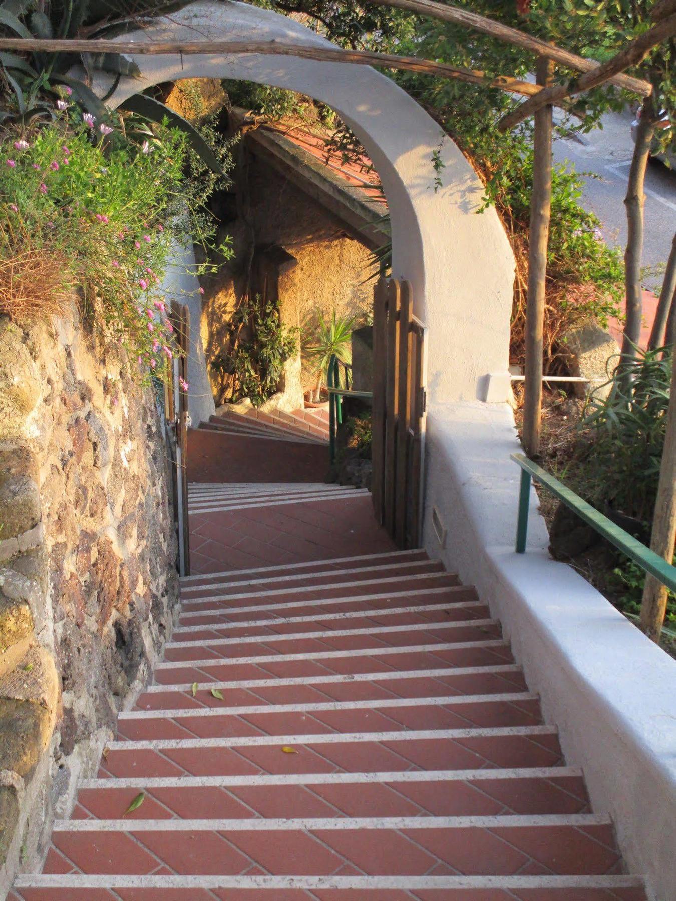 Hotel Villa Al Mare Barano d'Ischia Bagian luar foto